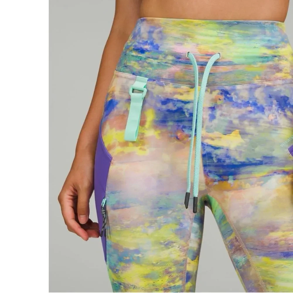 Lululemon Size 4 Cargo Super High Rise Hiking Tight 25
